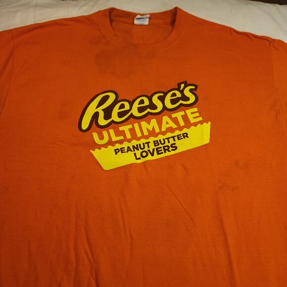 Reeses Ultimate JPeanut Butter Lovers Graphic T Shirt Mens Size XL Orange - Picture 1 of 13